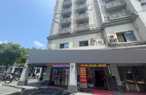 序号02：嘉兴市南湖区建国路575号秀洲商厦01号营业用房1楼1底