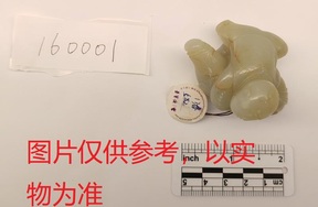 序号26，佚名：白玉圆雕童子嬉戏“我捉住你了”，评估价150000元