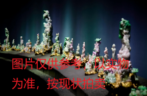 一套金融机构抵债的金刚经主题翡翠雕品