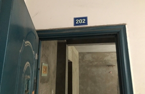 桐乡市梧桐街道茅盾东路368幢1单元202室