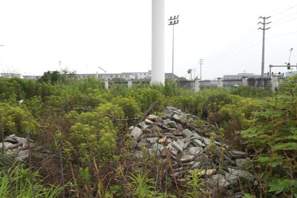 位于余姚市泗门镇小路下村的v小路土地使用权万象别墅图片